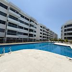 Amplio apartamento familiar con piscina en Serena del Mar