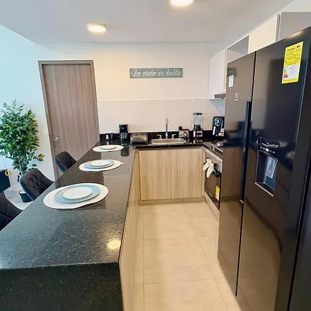 Amplio Familiar Con Piscina En Serena Del Mar Apartamento Cartagena