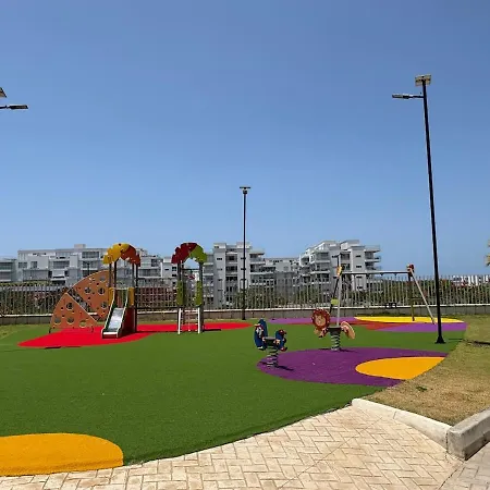 Amplio Familiar Con Piscina En Serena Del Mar Apartamento